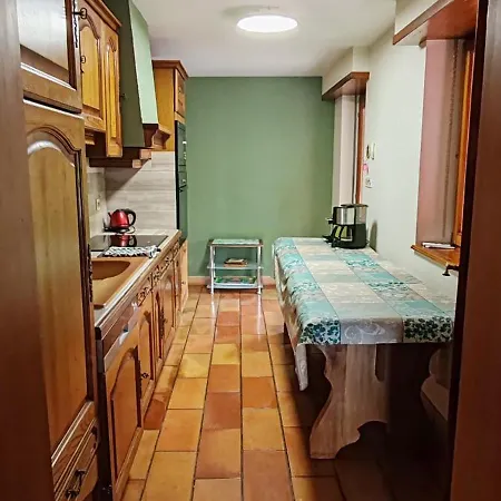 別荘 Le Chalet - Les Terrasses D'albe - Grande Maison Au Pied Du Vignoble, Calme - Terrasse - Parking Gratuit アルベ